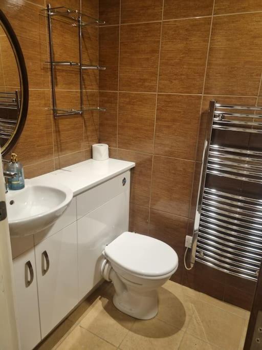 Superb 2Bed/2Bath Flat Waterloo London Διαμέρισμα Εξωτερικό φωτογραφία